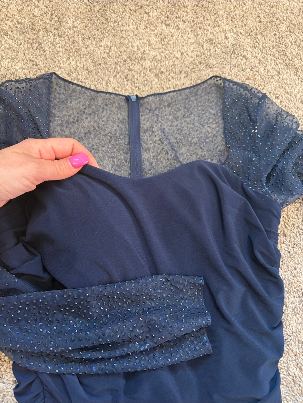La Femme Navy Rhinestone Mesh Sleeve Sweetheart Formal Gown Size 4 - Picture 6 of 7